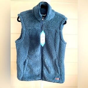 Free Country Plush Vest. Size Large.  Slate Blue. NWTs. Nice/Clean. Zipper Front
